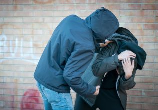 Αγρίνιο: Ξυλοδαρμός μαθήτριας Δ’ δημοτικού