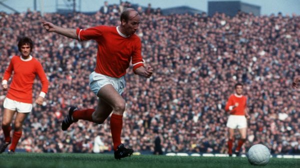 Μπόμπι Τσάρλτον: Ένας Σερ που πρώτα έγινε… βασιλιάς