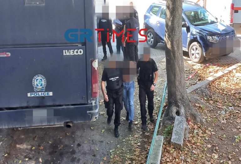 Θεσσαλονίκη: Ενώπιον του εισαγγελέα οπαδοί του Άρη και του ΠΑΟΚ που ήρθαν σε σύγκρουση στην περιοχή Βούλγαρη