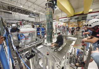 Η αντιύλη πέφτει προς τα κάτω, επιβεβαιώνει ιστορικό πείραμα