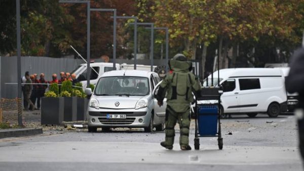 Τρομοκρατική επίθεση στην Τουρκία: Καταδικάζει το ελληνικό υπουργείο Εξωτερικών