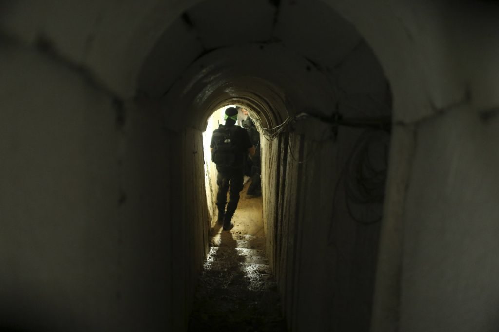 Πώς μπορεί το Ισραήλ να χρησιμοποιήσει το αναισθητικό Fentanyl στα τούνελ της Χαμάς