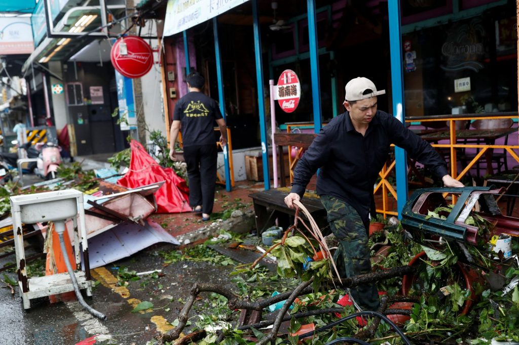 Πορτοκαλί συναγερμός στην Κίνα για τον τυφώνα Κόινου