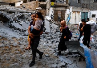 Ισραήλ: Νεκρά παιδιά από βομβαρδισμούς στη Γάζα, θρήνος χωρίς τέλος στα ερείπια