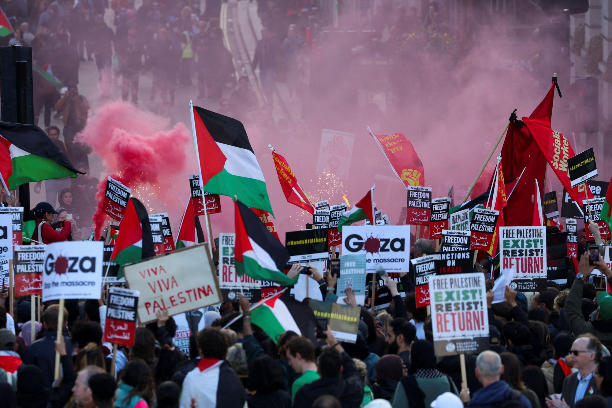Λαοθάλασσα υπέρ της Παλαιστίνης στο Λονδίνο - «Είναι μέρα αλληλεγγύης» (φωτογραφίες+βίντεο)