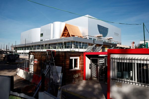 Παράνομοι μετανάστες στα ολυμπιακά έργα του Παρισιού