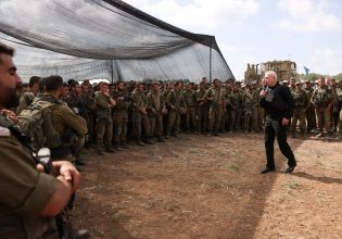 Πόλεμος Ισραήλ – Χαμάς: «Δεν είναι εύκολη μια χερσαία εισβολή στη Γάζα» λέει ο Ιατρίδης