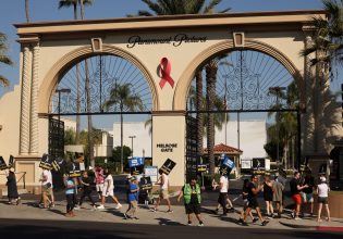 Λος Άντζελες: Συνεχίζεται για 100ή ημέρα η απεργία των ηθοποιών στο Χόλιγουντ