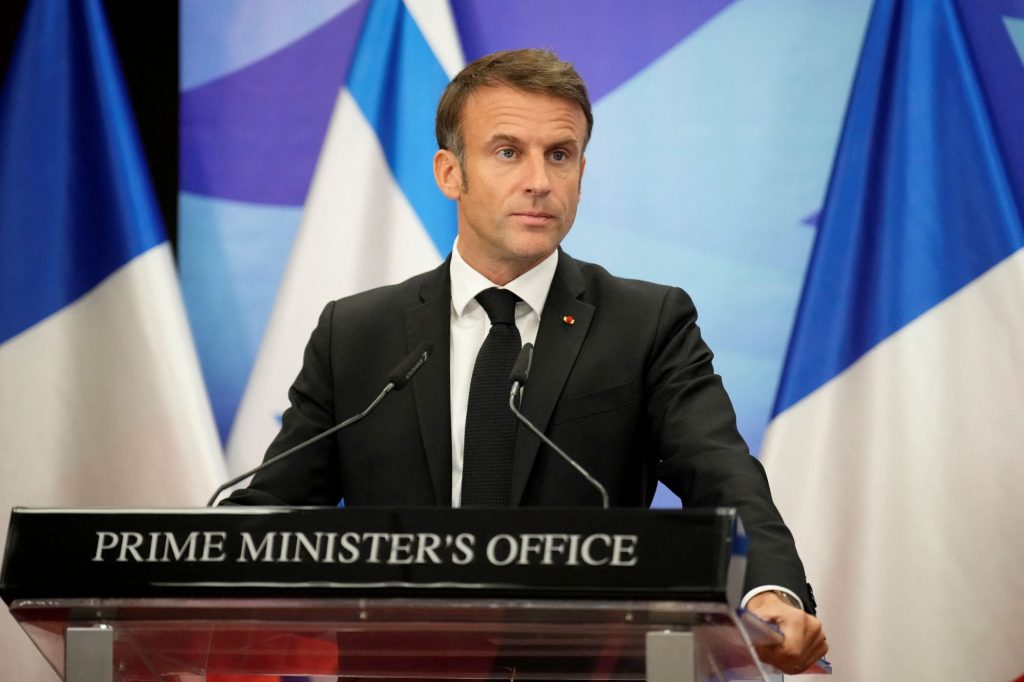 Πόλεμος Ισραήλ – Χαμάς: «Μαζεύει» η Γαλλία τις δηλώσεις Μακρόν για «επέκταση του συνασπισμού κατά του ISIS»