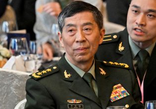 Κίνα: Αποπέμφθηκε μετά την «εξαφάνισή» του ο Κινέζος υπουργός Άμυνας – Νέα «καρατόμηση» κορυφαίου αξιωματούχου