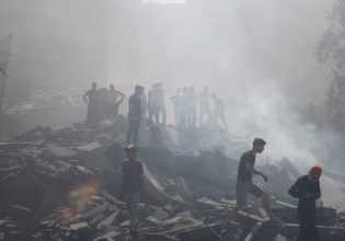 Ισραήλ-Χαμάς: Λίστα με ονόματα πάνω από 7.000 νεκρών Παλαιστίνιων έδωσε η Γάζα