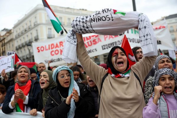 Ισπανία: «Κατάπαυση πυρός στη Γάζα, τώρα» – Μεγάλες διαδηλώσεις υπέρ των Παλαιστινίων