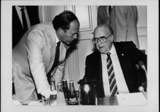 «Έθεσε εαυτόν εκτός Κινήματος» – Με την ιστορική ατάκα του Ανδρέα διέγραψε τον Τζουμάκα ο Κασσελάκης