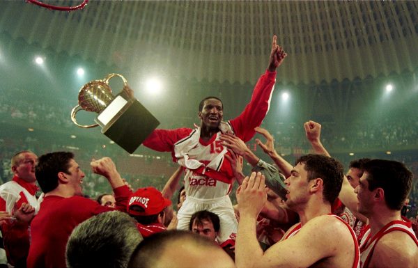 O Ντέιβιντ Ρίβερς, ο «ξανθός» και ο… Σινάτρα (pic)