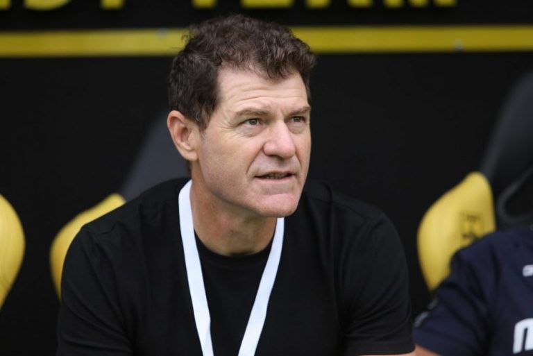 Ο Παναιτωλικός ανακοίνωσε την απομάκρυνση του Σούρερ