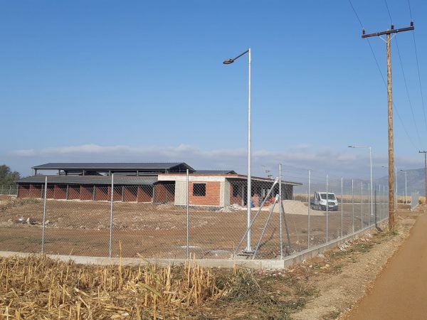 Σε αγρόκτημα της Καβάλας κατασκευάζεται το πρώτο καταφύγιο ζώων συντροφιάς