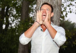 O ταλαντούχος κ. Κασσελάκης – Όταν ζητούσε μειώσεις μισθών, απολύσεις και ήταν επικίνδυνος ο Τσίπρας