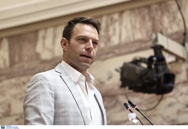 Κασσελάκης: H κυβέρνηση να πάρει πρωτοβουλίες για στήριξη των θυμάτων του πολέμου Ισραήλ-Παλαιστίνης