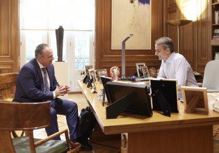 Με τον νέο δήμαρχο Θεσσαλονίκης συναντήθηκε ο Μητσοτάκης – Τι είπαν για τις προτεραιότητες της πόλης