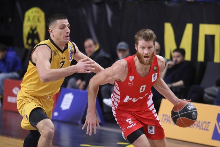 Υποδέχεται την ΑΕΚ με το μυαλό στη… «διαβολοβδομάδα» ο Ολυμπιακός