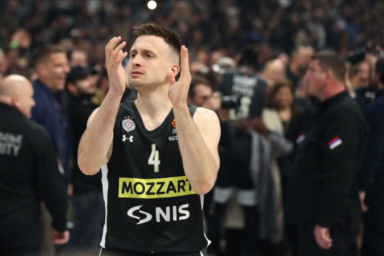 Ο Αβράμοβιτς εστίασε σε Γουόκαπ και Μιλουτίνοφ