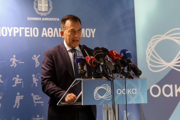 Βρούτσης: «Επιπόλαιο να πω πότε θα ανοίξει το ΟΑΚΑ»