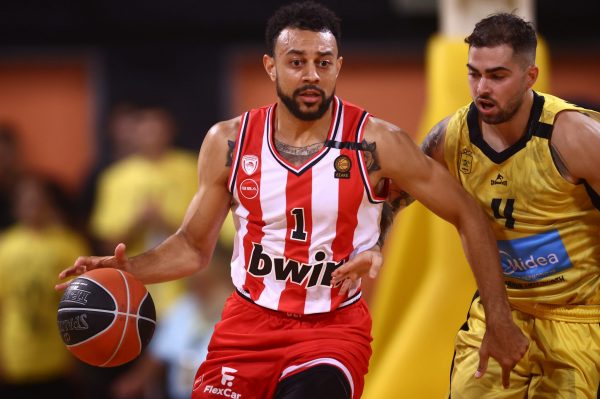 Παίζει ο Γκος με Παρτιζάν