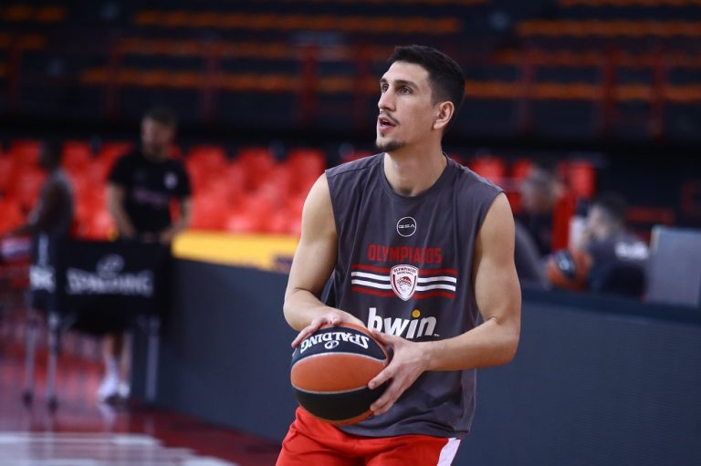 Λαρεντζάκης: «Να παίξουμε καλή άμυνα» (vid)