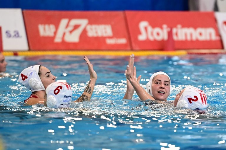 Εκατό σερί νίκες, 1.629 μέρες αήττητες, μια ομάδα!