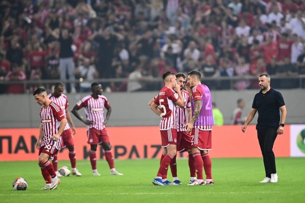 Ολυμπιακός: «Ο διαιτητής δεν διέκοψε το ματς ποτέ λόγω τραυματισμού, ο ΠΑΟ αποσύρθηκε μόνος του»