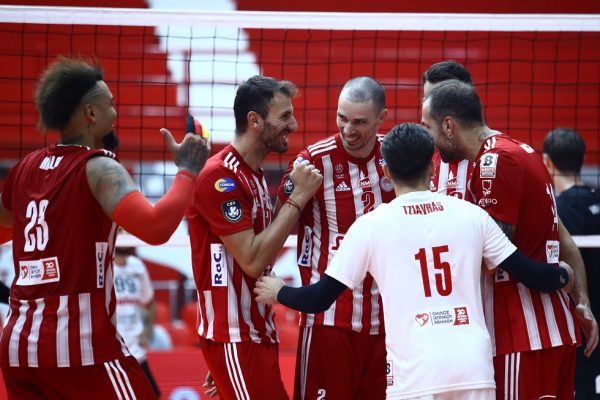 Oλυμπιακός – ΠΑΟΚ 3-0: Ερυθρόλευκο «πάρτι» στην πρεμιέρα