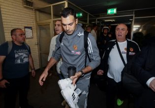 Η άφιξη του Σλούκα στο ΣΕΦ (vid, pics)