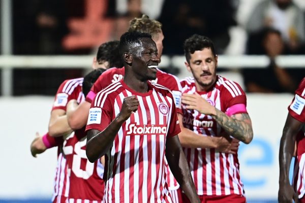 Πρώτος και καλύτερος στο γήπεδο ο Ολυμπιακός (pic)