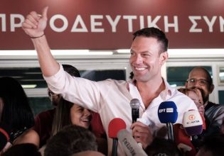 Ο Κασσελάκης επικοινώνησε με Κουρέτα, Δούκα και Αγγελούδη – Τι τους είπε