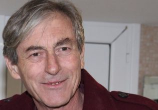 Μάχη για τη ζωή του δίνει ο αγαπημένος ηθοποιός Αίας Μανθόπουλος