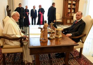 Πόλεμος στην Γάζα: Τηλεφωνική επικοινωνία είχε ο Ερντογάν με τον Πάπα