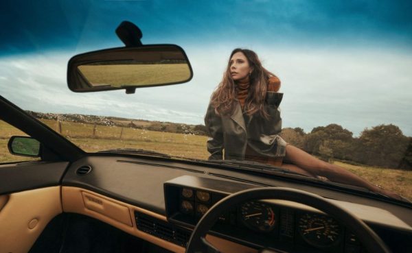 Η Βικτόρια Μπέκαμ  γιορτάζει με ένα εξώφυλλο στη γαλλική Vogue τα πρώτα κέρδη της εταιρείας της