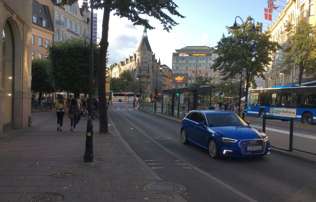 Στοκχόλμη, η πόλη που θα επιτρέπει μόνο τα ηλεκτροκίνητα ΙΧ στο κέντρο