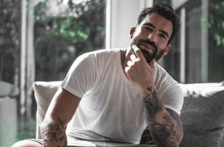 Ο Δημήτρης Αλεξάνδρου κατέληξε στο τμήμα – Το άγνωστο περιστατικό με δημοσιογράφο