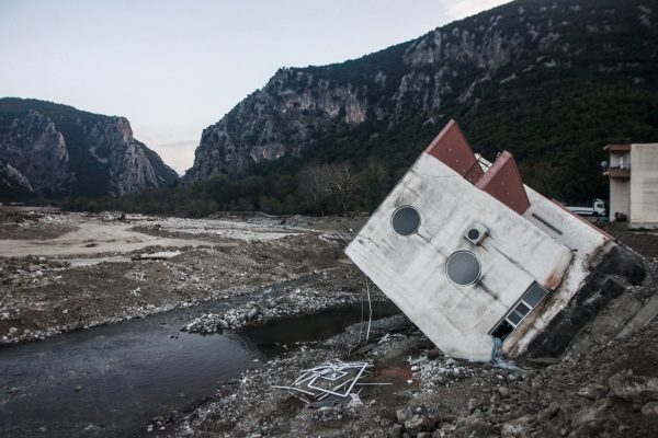 Κακοκαιρία Elias: Μετέφεραν τρόφιμα και φάρμακα με drone σε αποκλεισμένους κατοίκους στον δήμο Μουζακίου