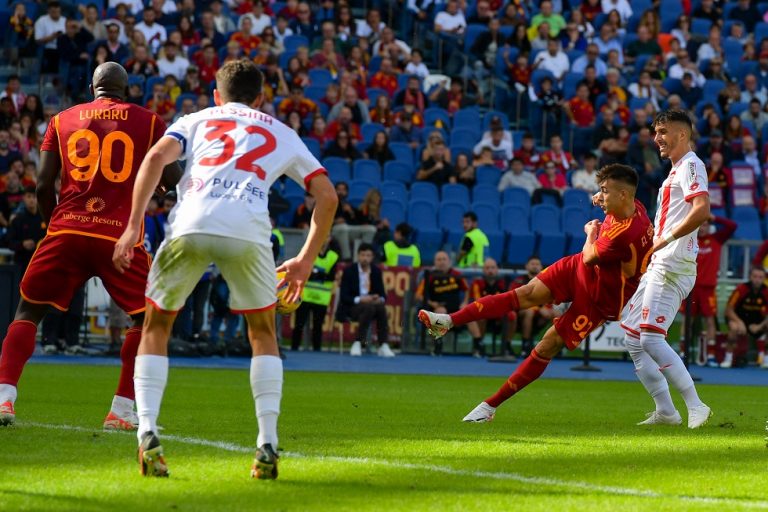 Ρόμα – Μόντσα 1-0: Λύτρωση στο 90′ για τους «τζιαλορόσι»