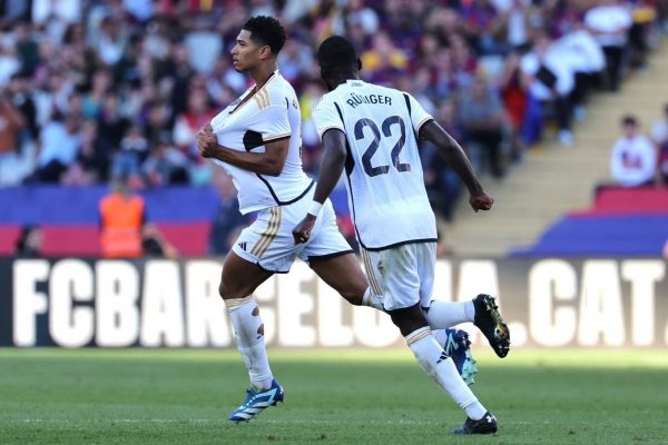 Μπαρτσελόνα – Ρεάλ Μαδρίτης 1-2: «Βασιλιάς» Μπέλιγχαμ στη Βαρκελώνη