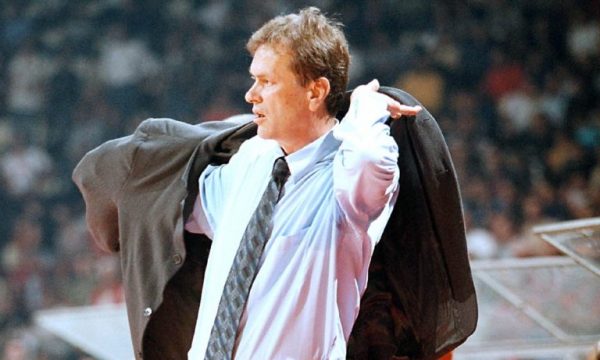 Πέθανε ο Γιάννης Ιωαννίδης – Θρήνος για τον «Ξανθό» του ελληνικού μπάσκετ