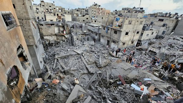 Γάζα: Θρήνος και οργή για τον βομβαρδισμό του προσφυγικού καταυλισμού Τζαμπάλια
