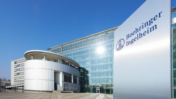 Στην οφθαλμολογία μπαίνει η Boehringer Ingelheim σε συνεργασία με την Zeiss
