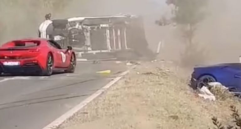 Φονική καραμπόλα με supercars στη Σαρδηνία: Δύο νεκροί
