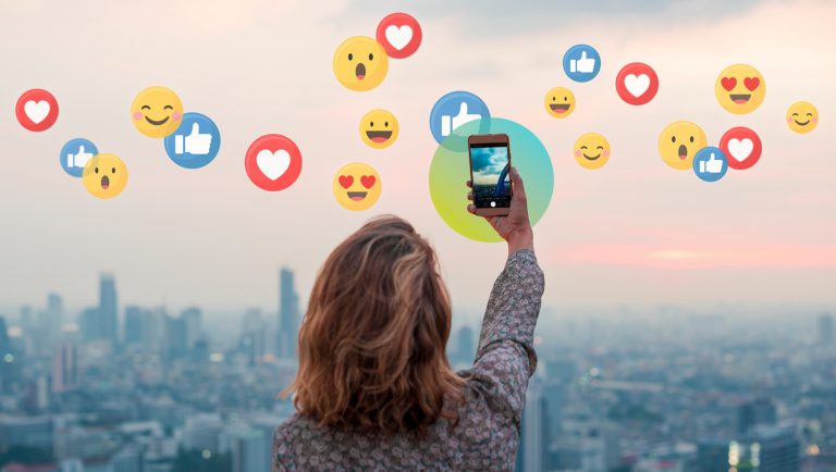 Ποιοι είναι οι 10 κορυφαίοι influencers που βγάζουν λεφτά με το τσουβάλι