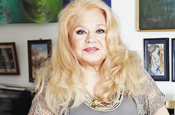 Τιτίκα Στασινοπούλου: «Η Αλίκη Βουγιουκλάκη ήταν δυστυχισμένη γυναίκα γιατί…»