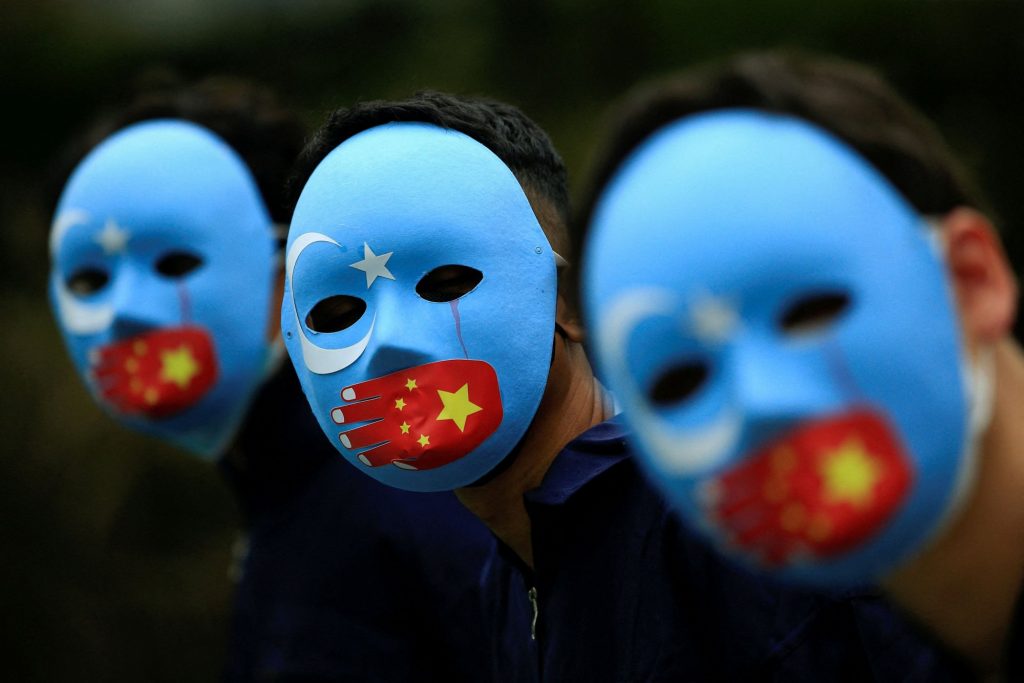 Οι Ουιγούροι ως νέο… τουριστικό αξιοθέατο της Κίνας