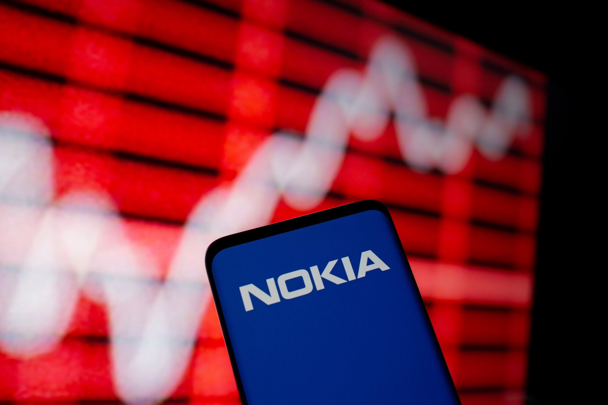 Η Nokia ετοιμάζεται να απολύσει 14.000 υπαλλήλους